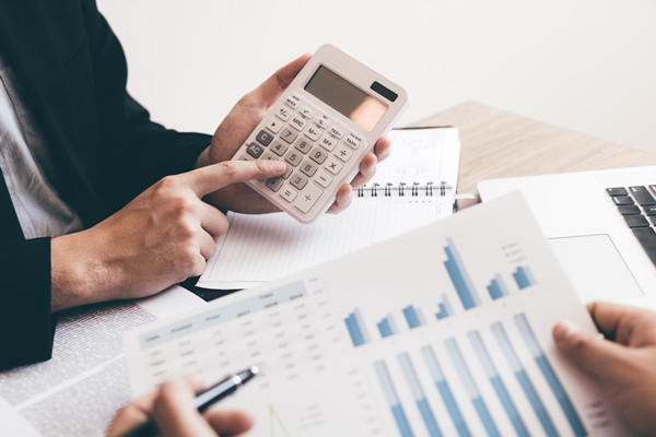 企業(yè)預(yù)算管理與風(fēng)險控制結(jié)合，保障穩(wěn)健經(jīng)營與發(fā)展