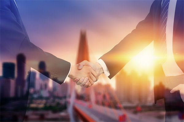 如何利用精益供應(yīng)鏈策略增強(qiáng)企業(yè)的抗風(fēng)險(xiǎn)能力？