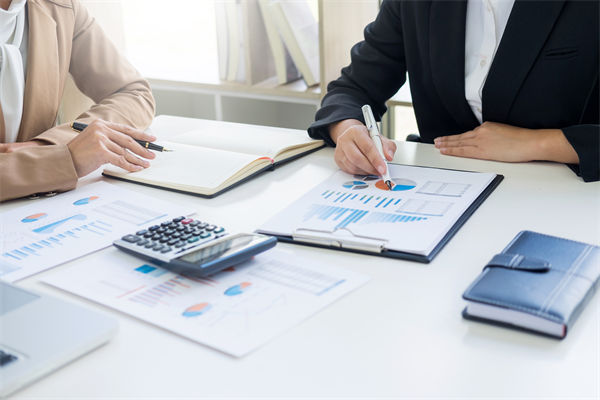 如何構(gòu)建以預(yù)算為核心的企業(yè)文化，促進(jìn)全員參與？